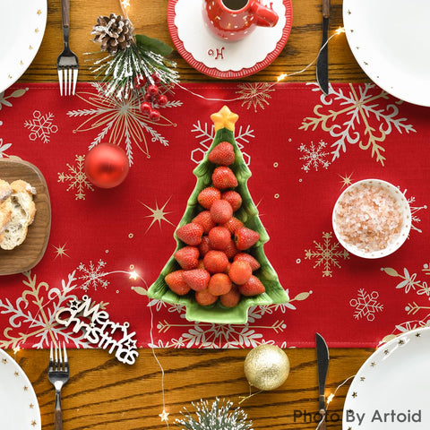 Artoid Mode 13x120 table runner on dining table for holiday gatherings.
