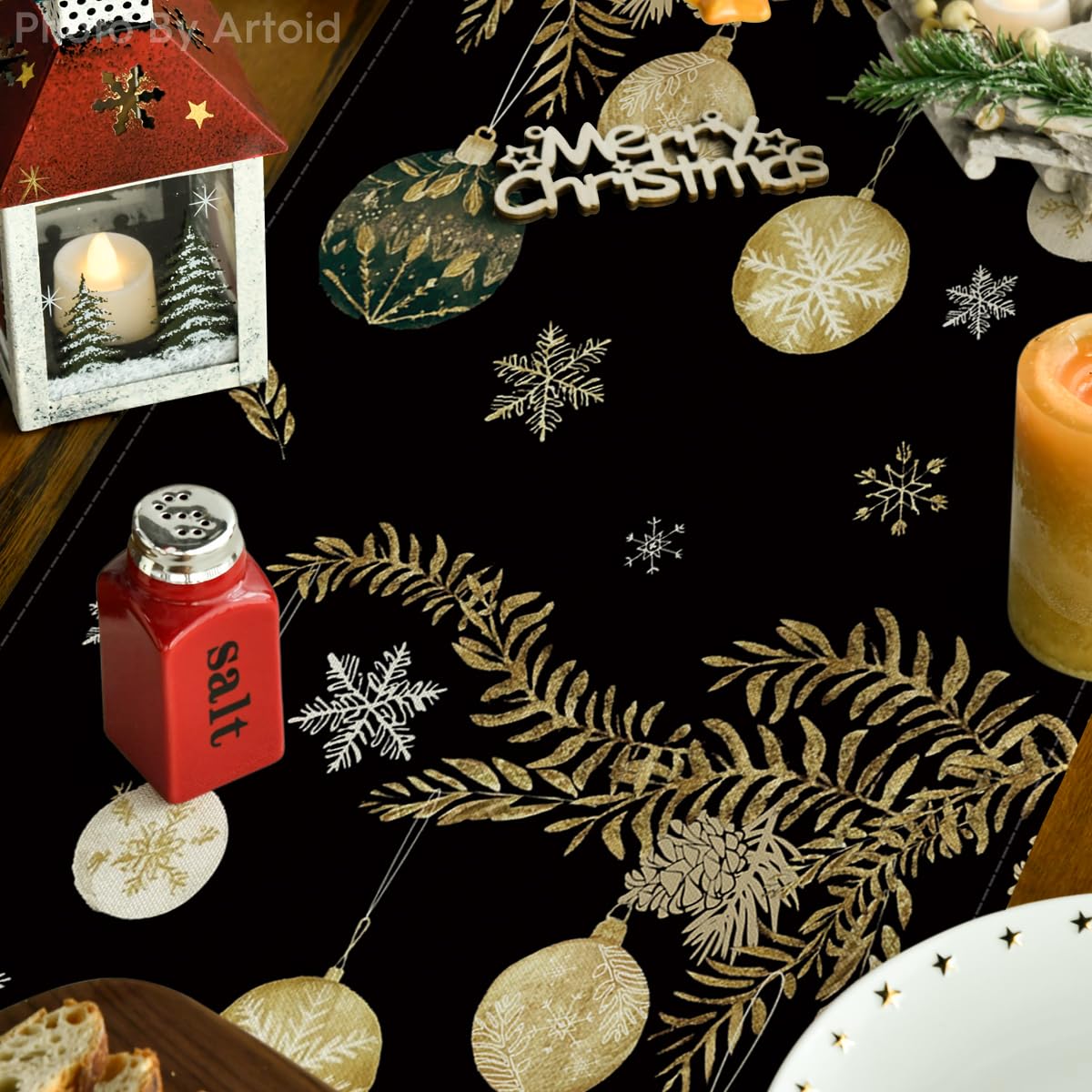 Artoid Mode closeup shows durable stitching on polyester fabric.