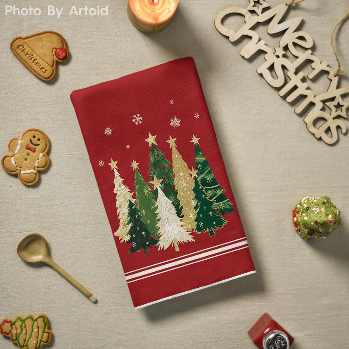 Artoid Mode colorful kitchen towels offer durable, machine-washable cleaning