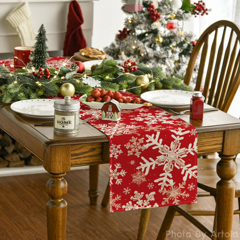 Artoid Mode holiday dining table runner adds seasonal charm for gatherings.