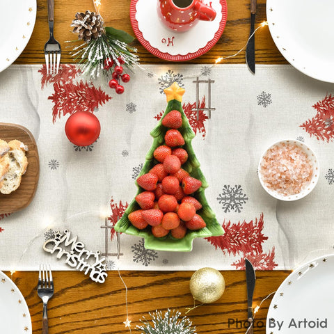 Artoid Mode holiday dining table setup to inspire seasonal gatherings.