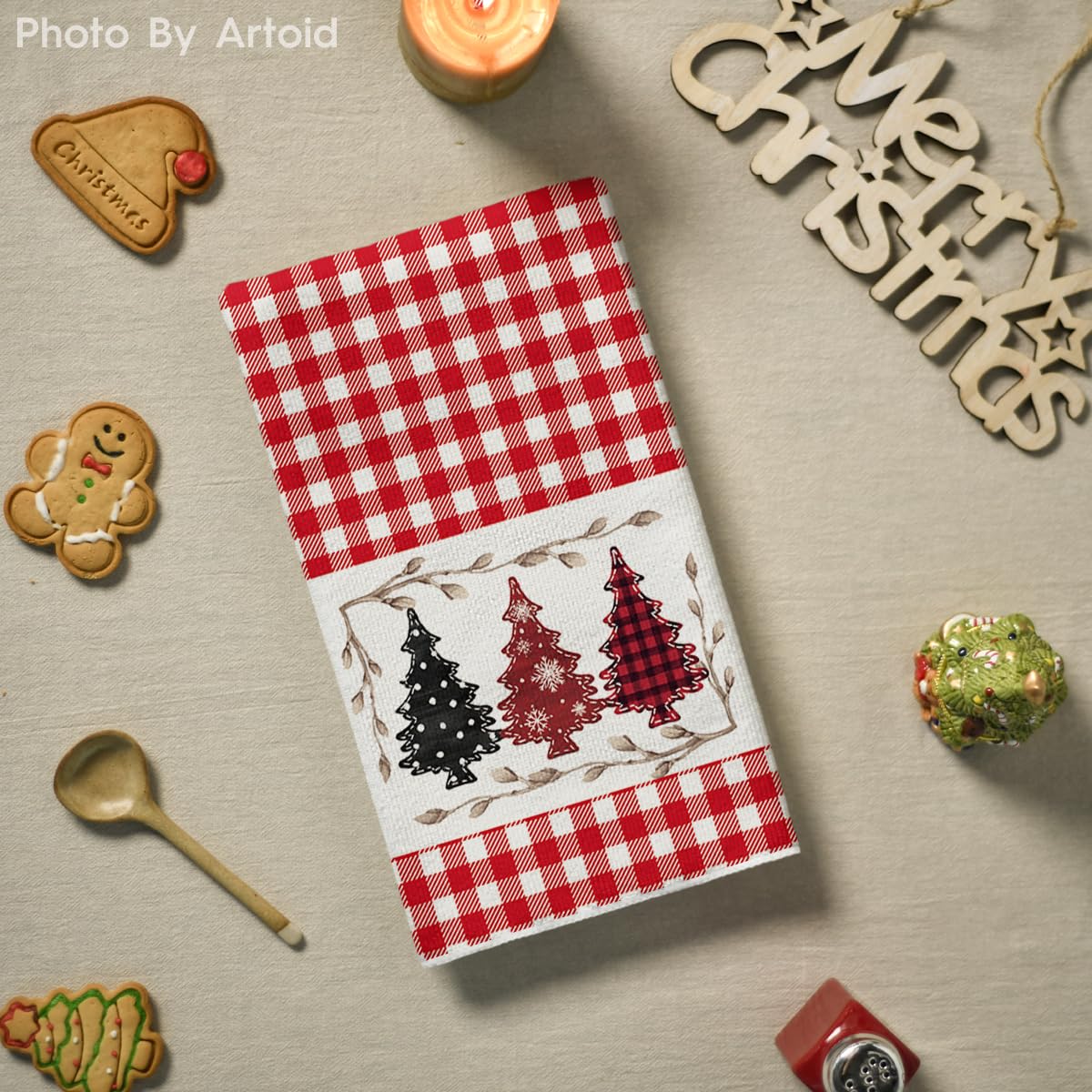 Artoid Mode red buffalo plaid deer towel softly cushions delicate cookware as you dry