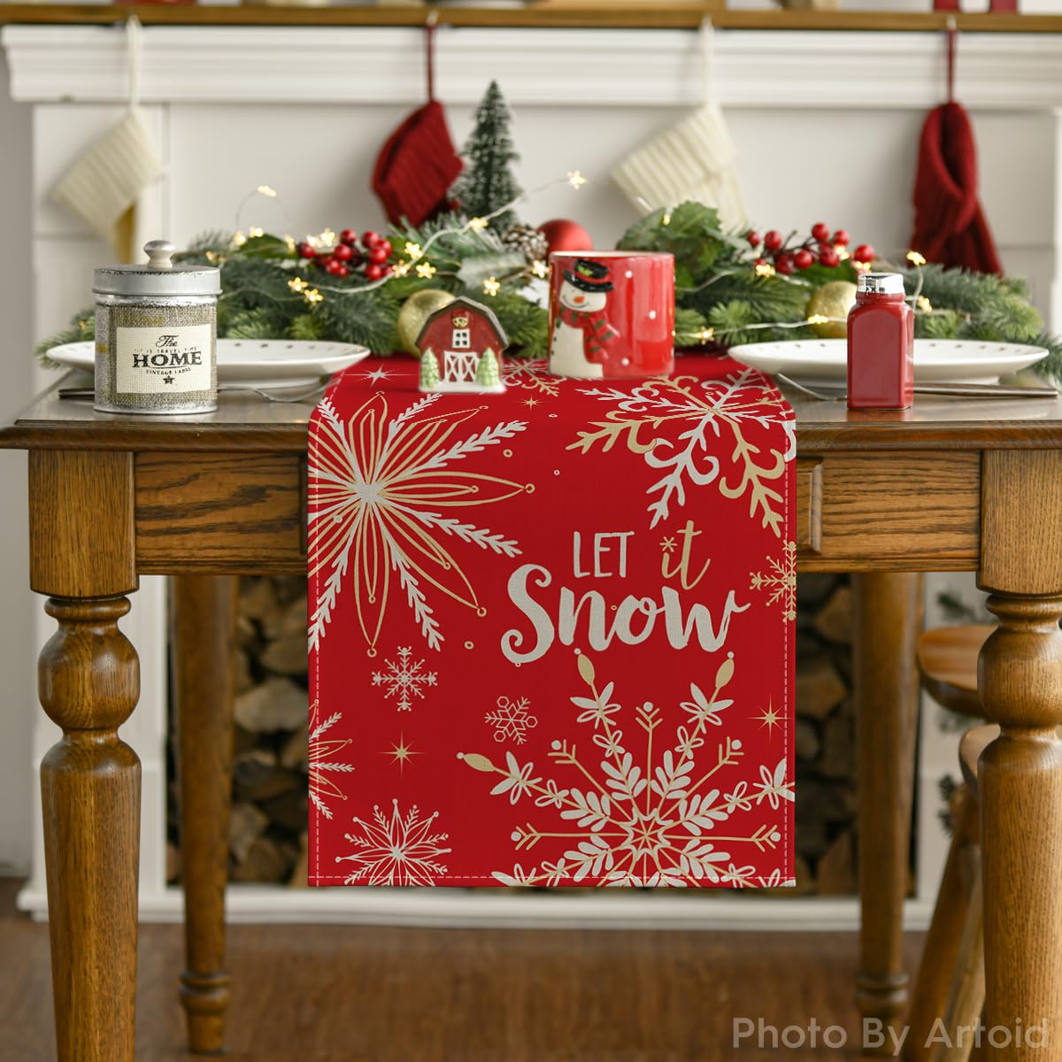 Artoid Mode red snowflake pattern close-up shows vibrant color and durable print.