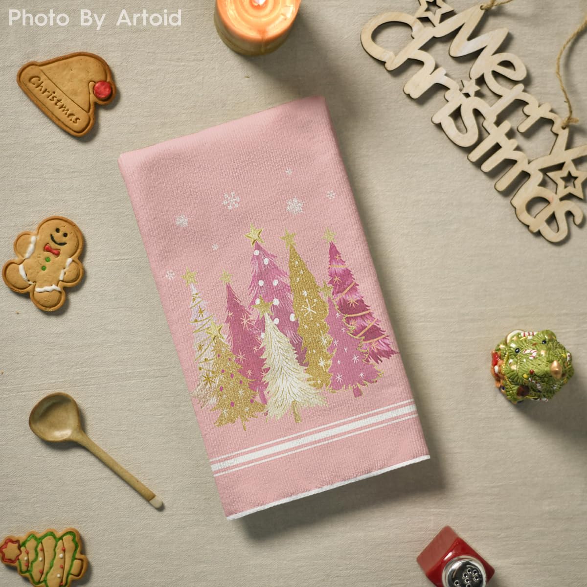 Artoid Mode soft absorbent dish towel closeup ideal for quick drying and scrubbing.