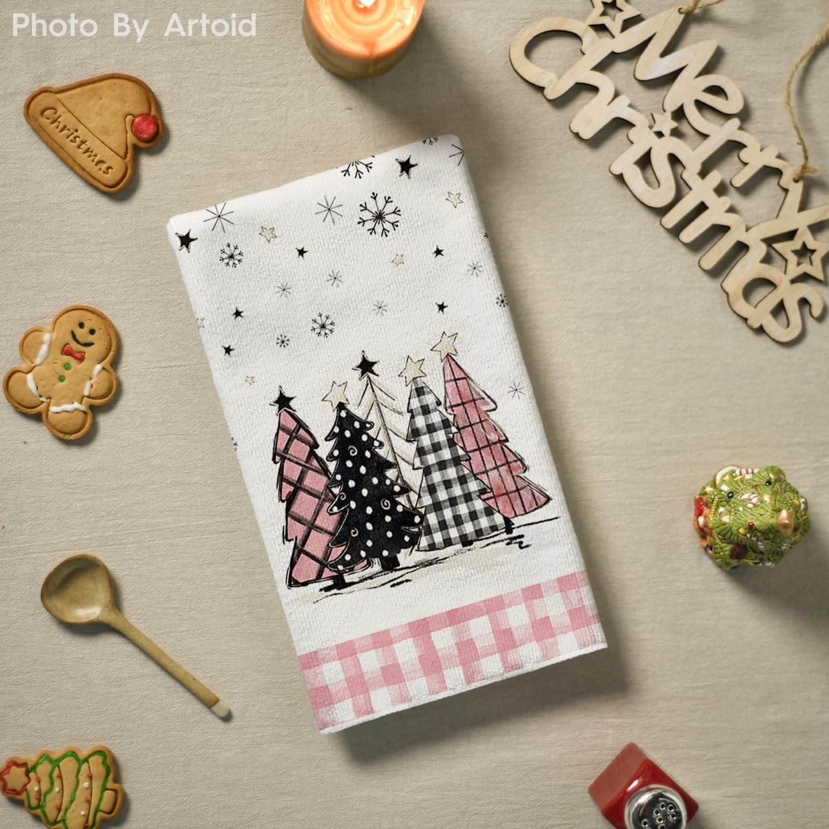 Artoid Mode soft fiber dish towel closeup for cookware-safe drying.