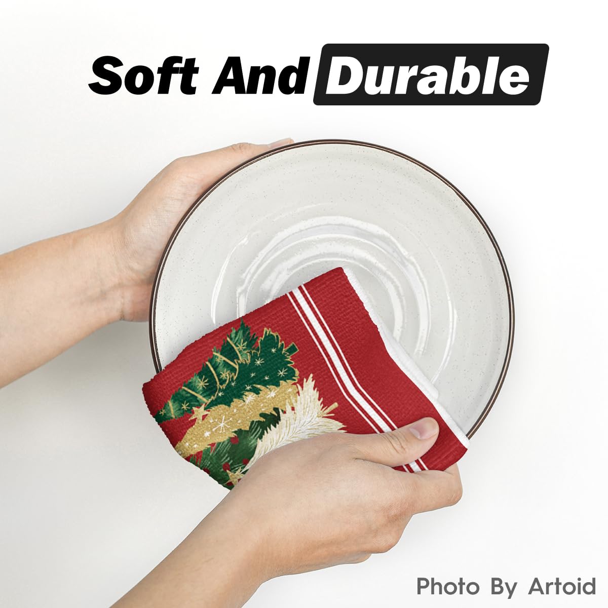 Artoid Mode stylish Christmas-pattern towels enhance daily drying with seasonal charm.