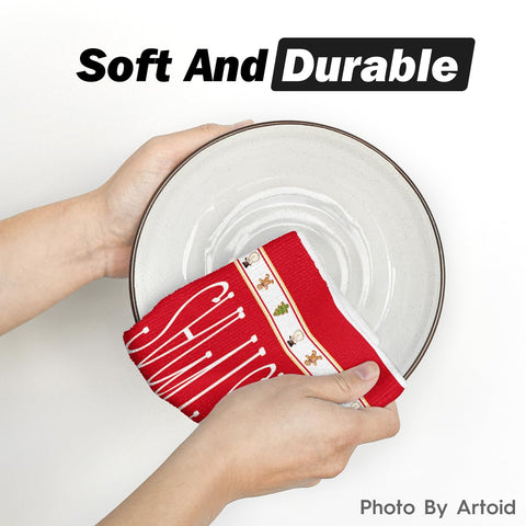 Artoid Mode winter-decor towel adds holiday charm while drying dishes.