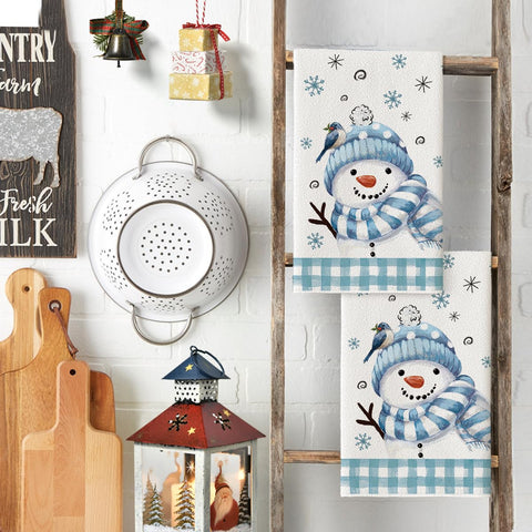 Artoid Mode winter decor towels hanging in kitchen highlight seasonal style plus reliable drying.