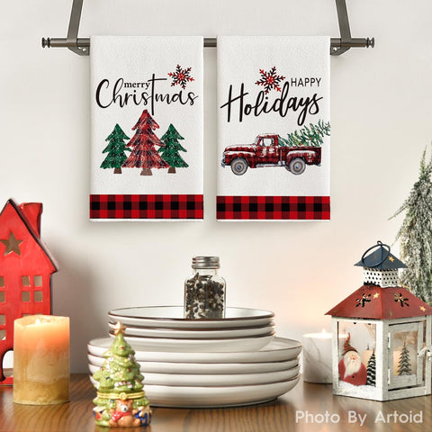 Artoid Mode winter truck pattern towel dries surfaces while adding seasonal charm.