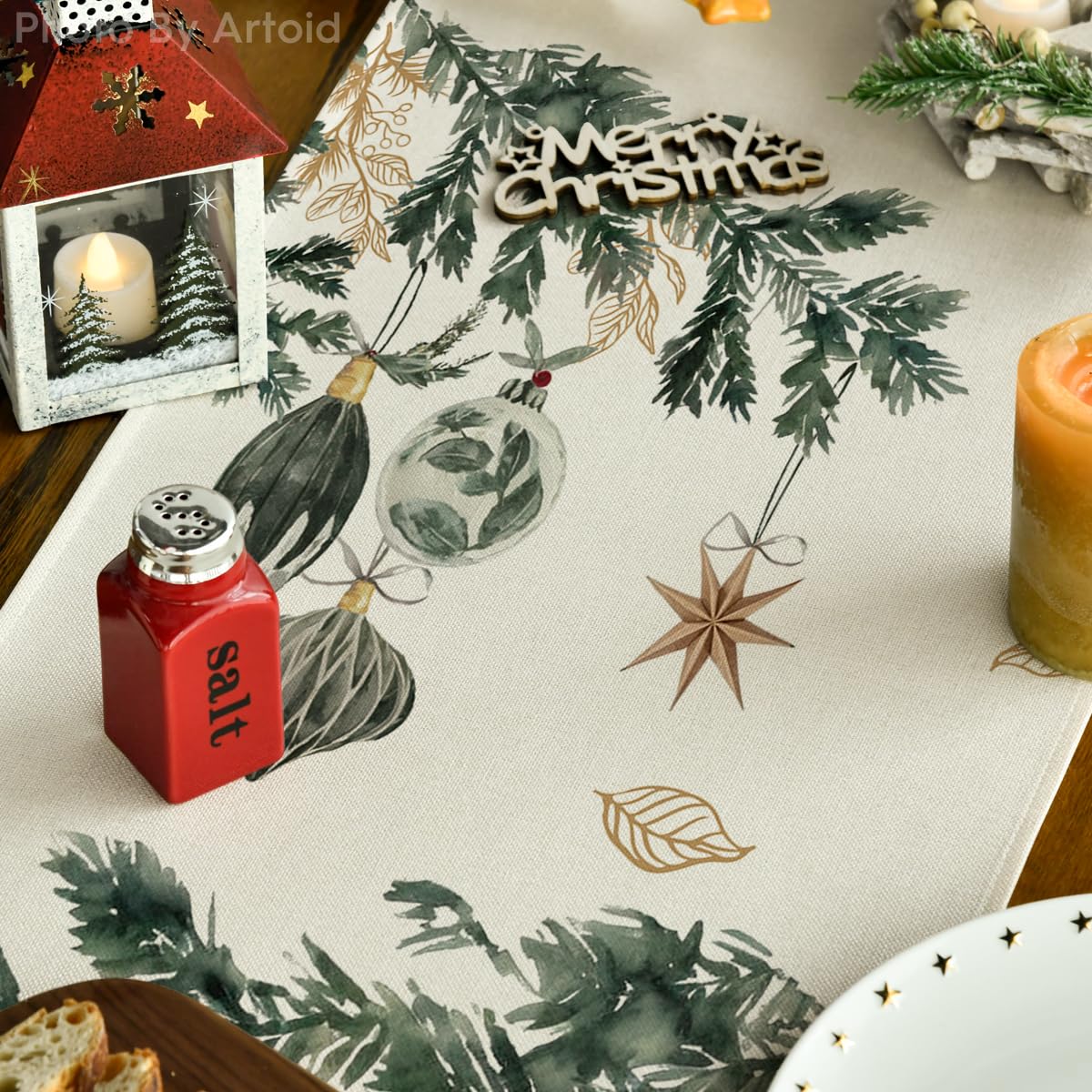 Artoid Mode Xmas table runner durable 210 GSM fabric for daily use