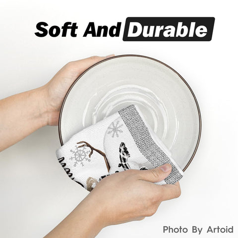 Artoid Mode Xmas Tree Snowman absorbent fabric, ideal for quick spill cleanup.
