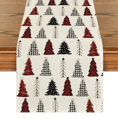 Artoid Mode Xmas Tree Runner front view with table protection and color