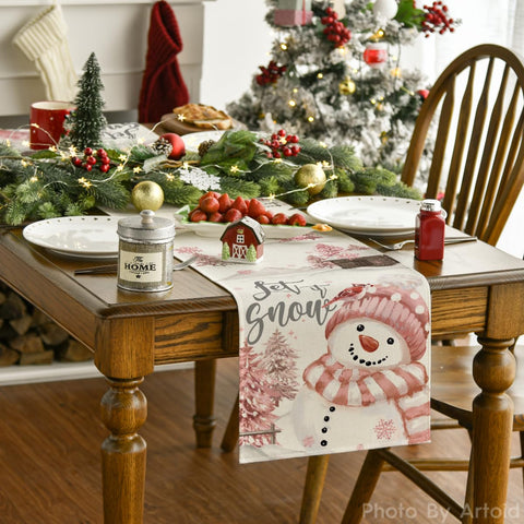 Artoid Mode Xmas table runner on dining table adds festive color to celebrations.