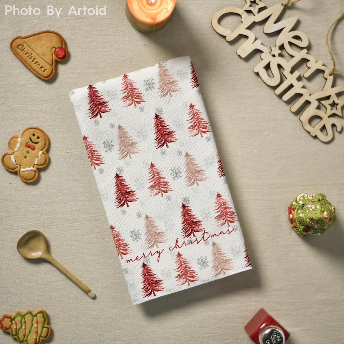 Artoid Mode red Christmas towels add seasonal decor while drying