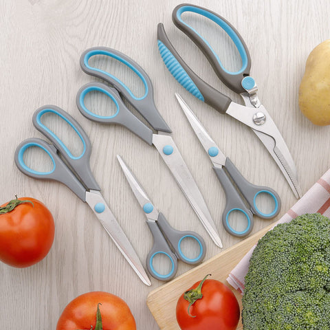 Asdirne ergonomic handle close-up highlights comfortable grip and control.