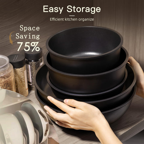 Astercook easy-clean nonstick coating helps rinse away residues after meals.