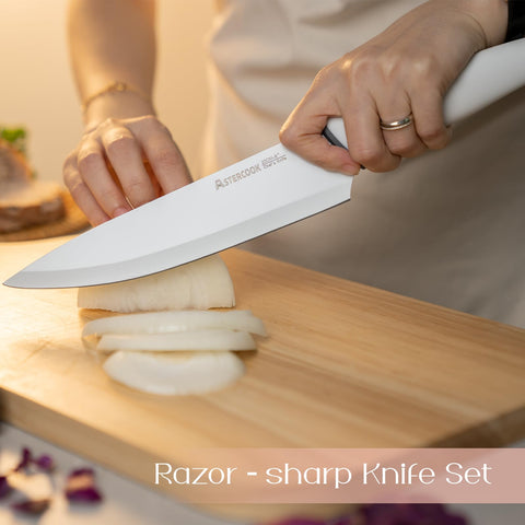 Astercook knife set with ergonomic handles offering comfortable control during prep.