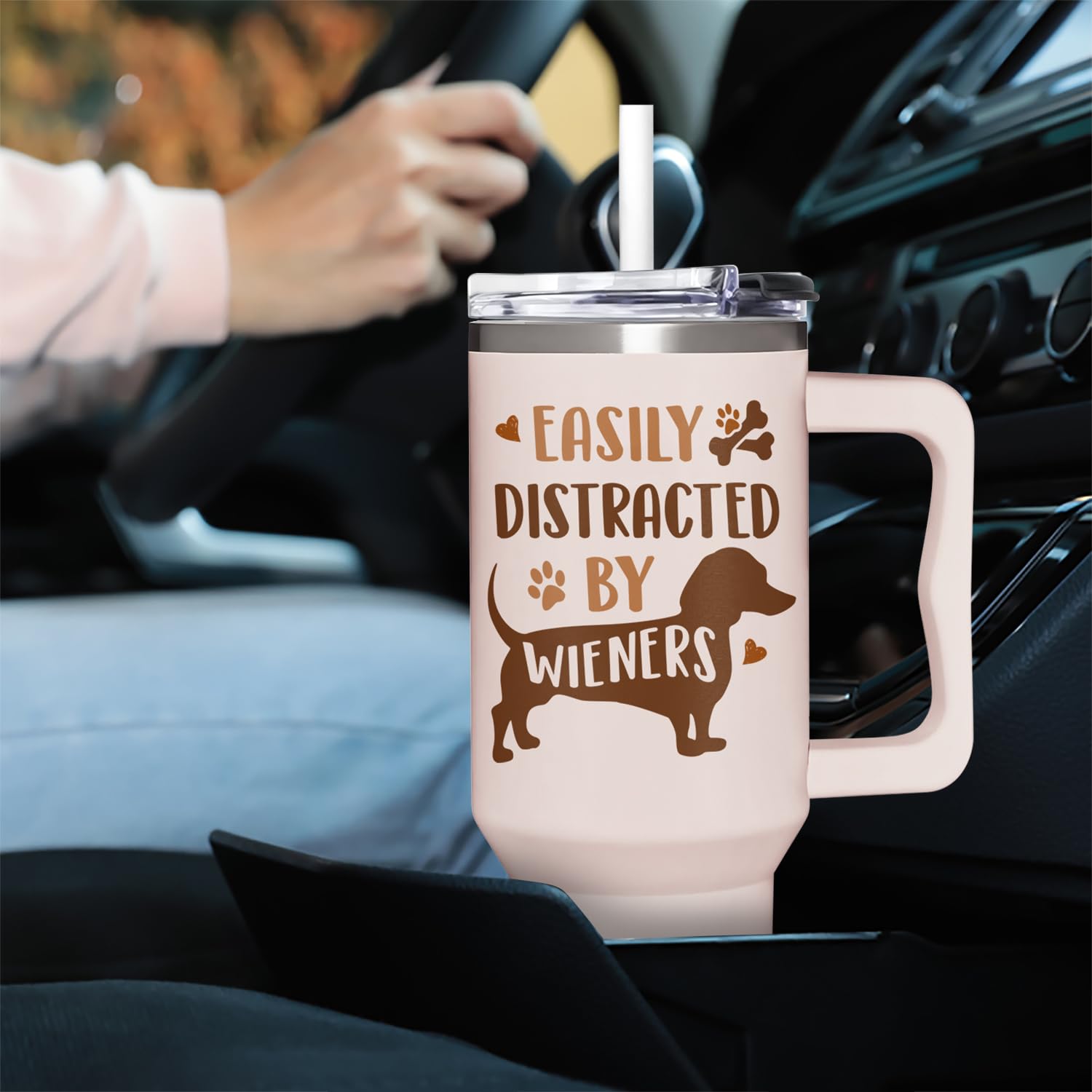 AT2Z GLOBAL Travel-friendly dachshund tumbler fits car holders and maintains temperature.