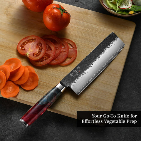 Atumuryou JPCK VG10 core knife highlighting core for lasting sharpness.