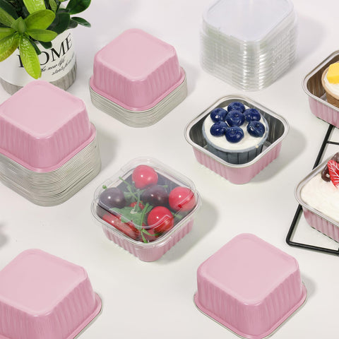 Augoog clear lids keep treats fresh while transported.