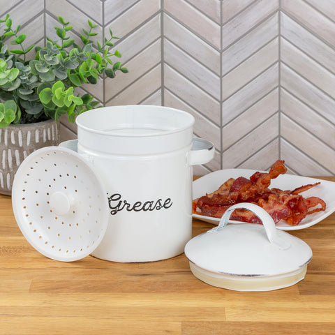 AuldHome Design grease container with lid keeps odors contained