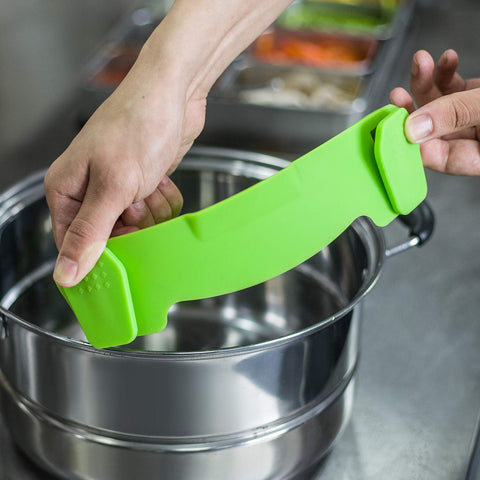 AUOON two-pack includes black and green for easy organization.
