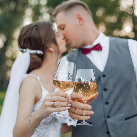 AW BRIDAL Mr Mrs design enhances wedding gift appeal