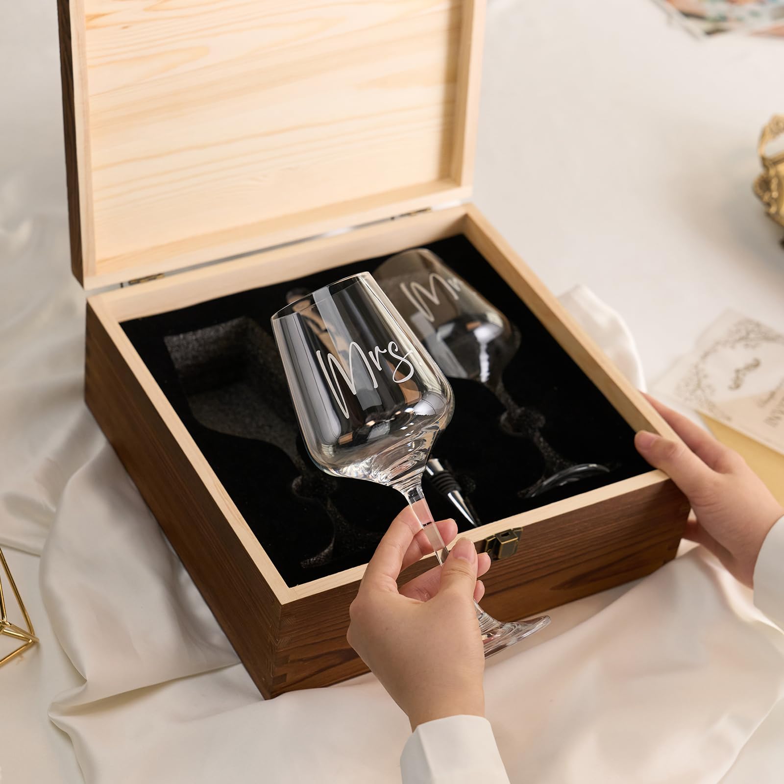 AW BRIDAL secure packaging for instant gift-ready unboxing