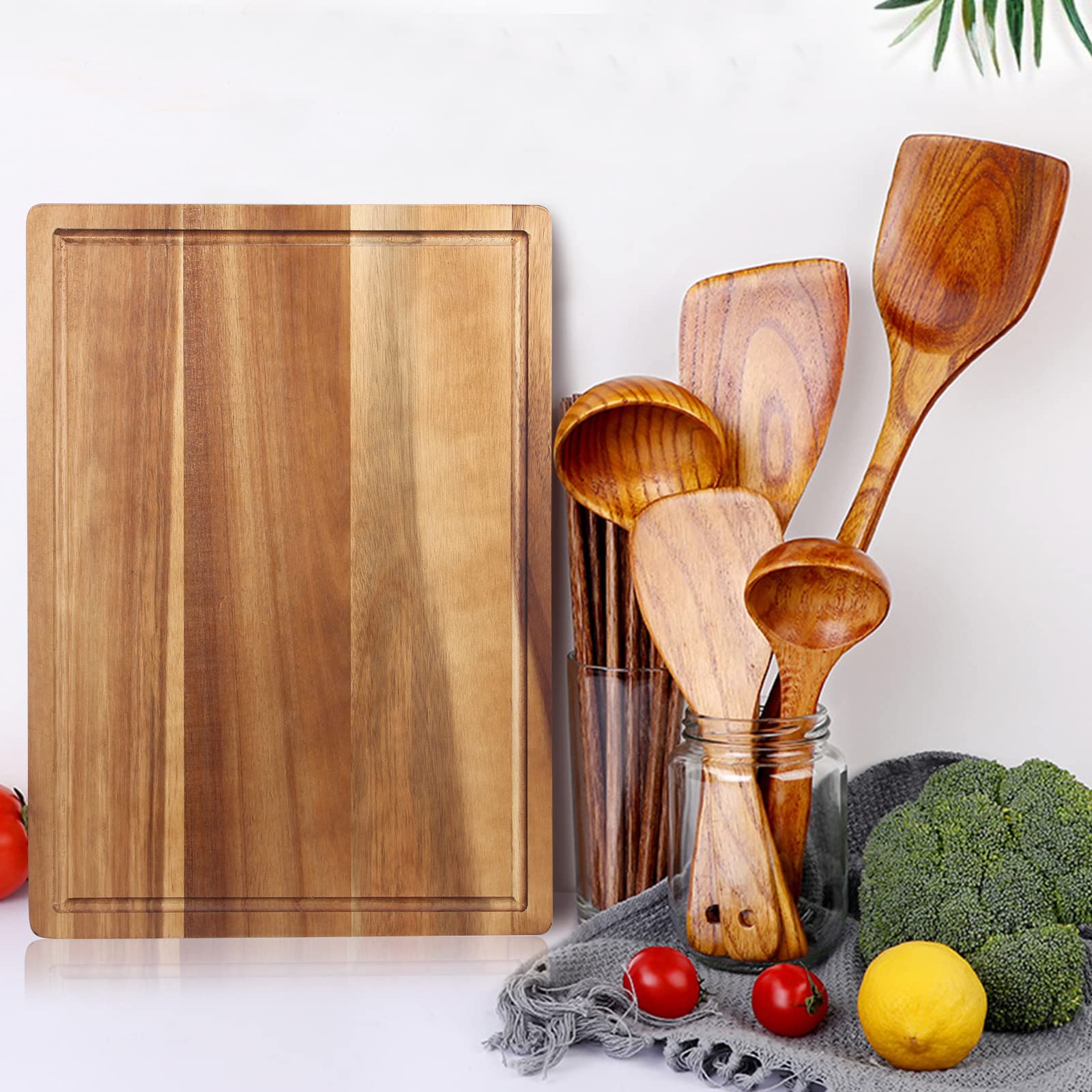Ayiaren 15x10 inch board, ideal for slicing bread, cheese, and small fruits.