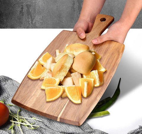 Ayiaren meat cutting board with knife-friendly surface for precise cuts.