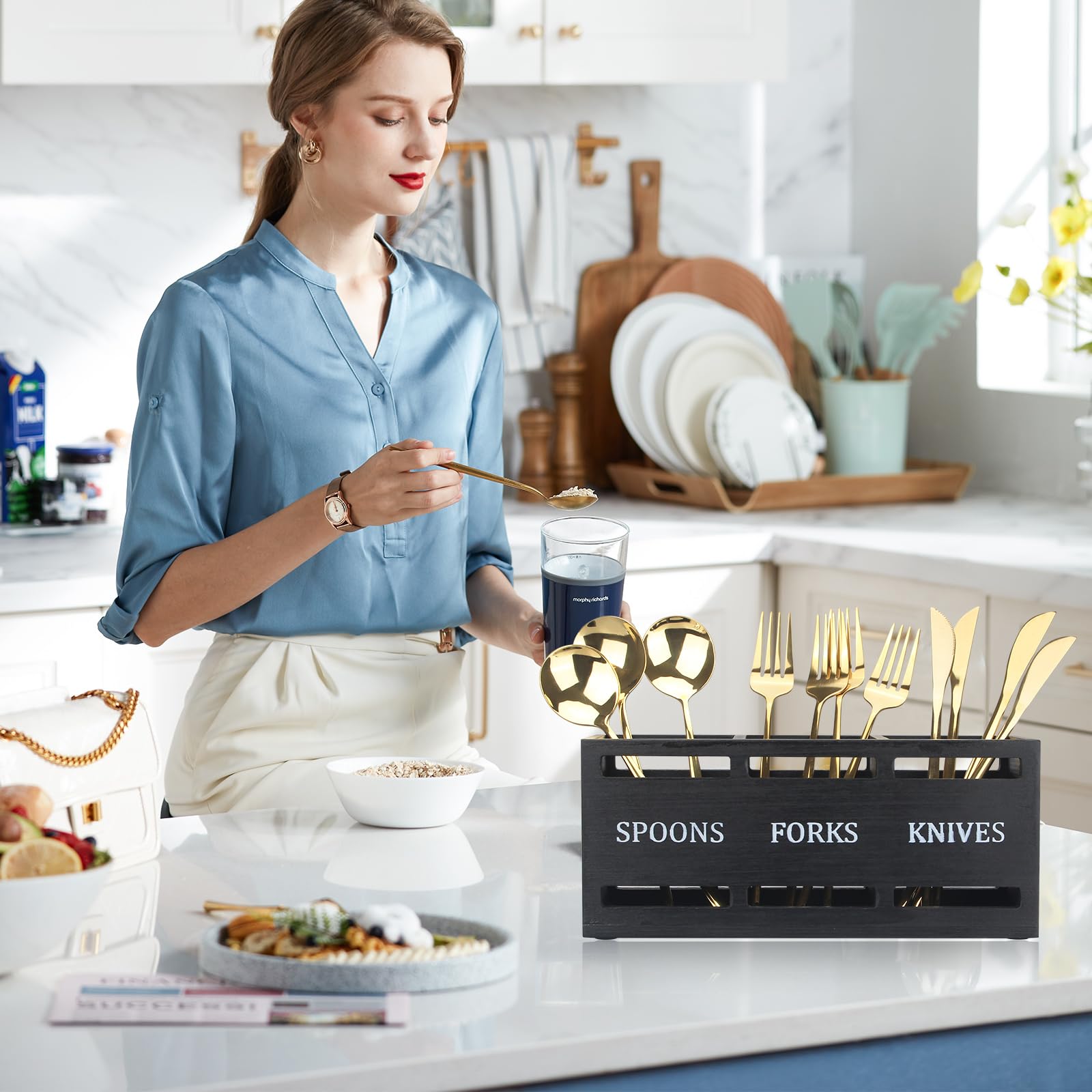 Ayiaren silverware caddy shows spoon, fork, and knife icons for quick identification.
