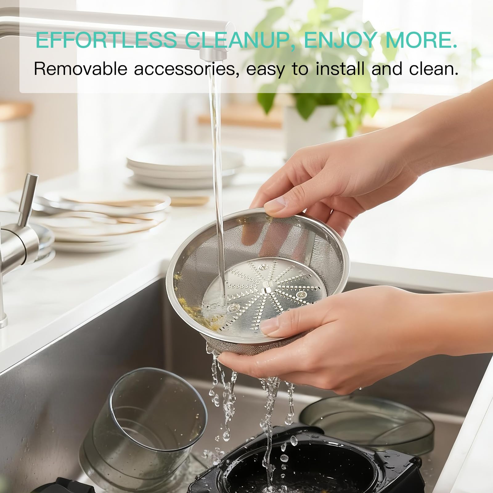 AZEUS juicer non-slip feet provide stable operation on kitchen surfaces.
