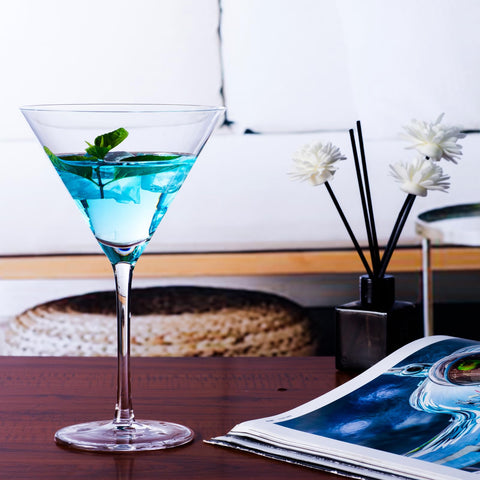 BACLIFE leadless crystal clarity enhances beverage sparkle
