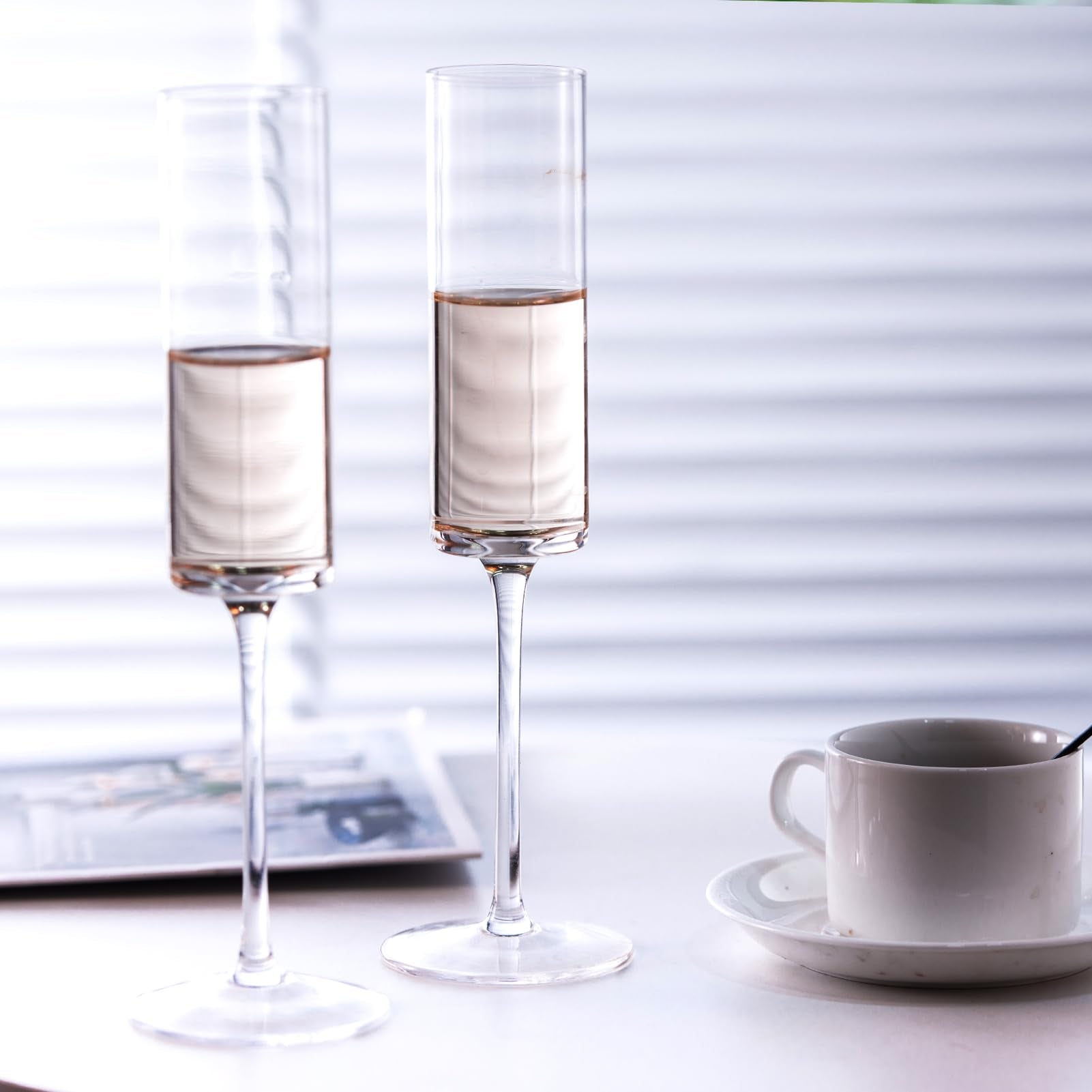BACLIFE secure packaging for safe delivery of champagne glasses
