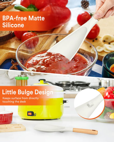 Badiano silicone spoon with integrated rest, keeps head off countertops.