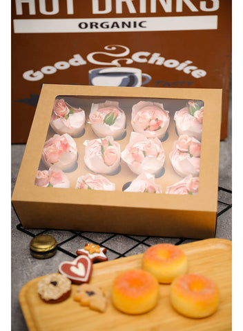 Bakepacker display-ready window boxes showcase cupcakes before serving