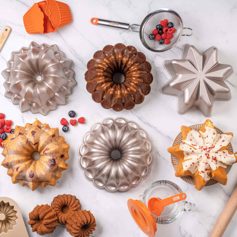 Baker's Secret heritage since 1972 signaling trusted bakeware quality