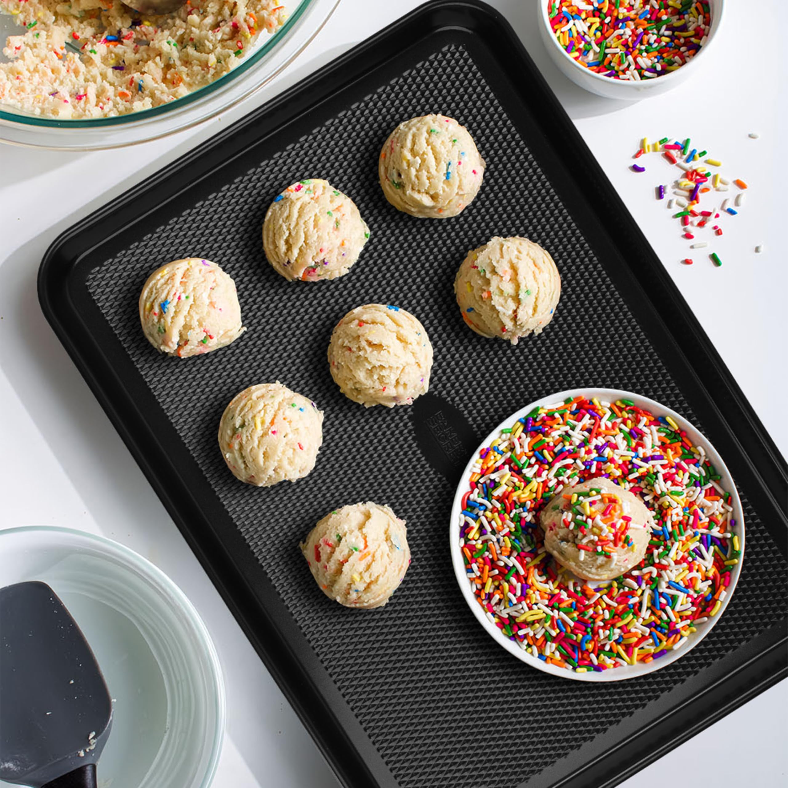 Baker's Secret oven-safe up to 450°F for versatile baking.