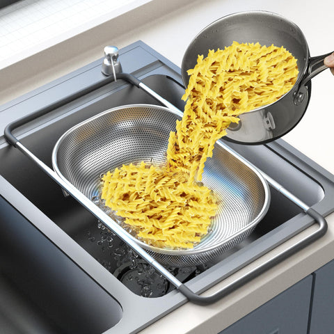 Balavina colander washing fruits with easy handling.