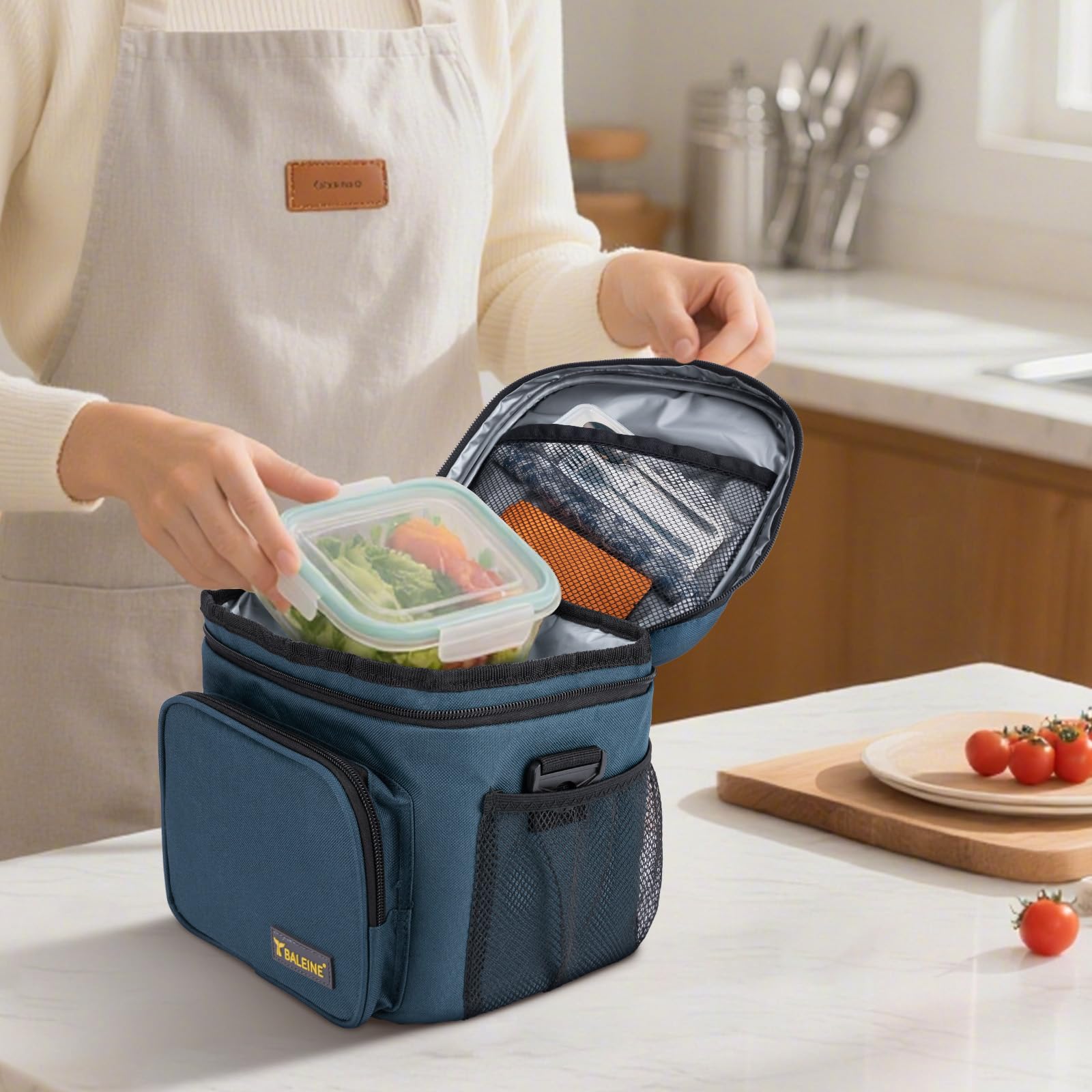 BALEINE bag used at work or picnics to keep food secure