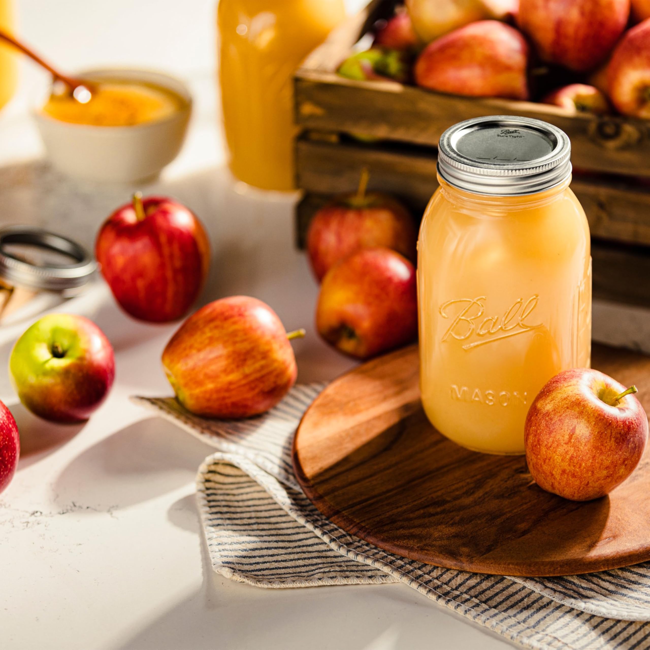 Ball Regular Mouth lid BPA-free material protects stored foods