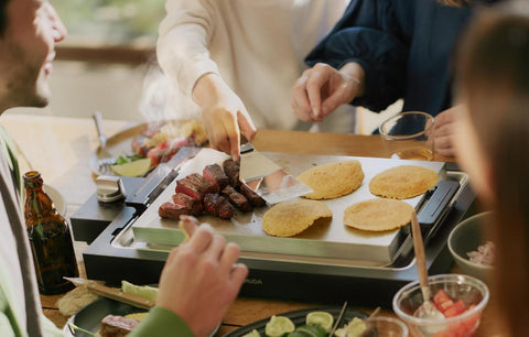 BALMUDA The Teppanyaki 360-degree view emphasizes open kitchen interaction and sharing hot dishes.