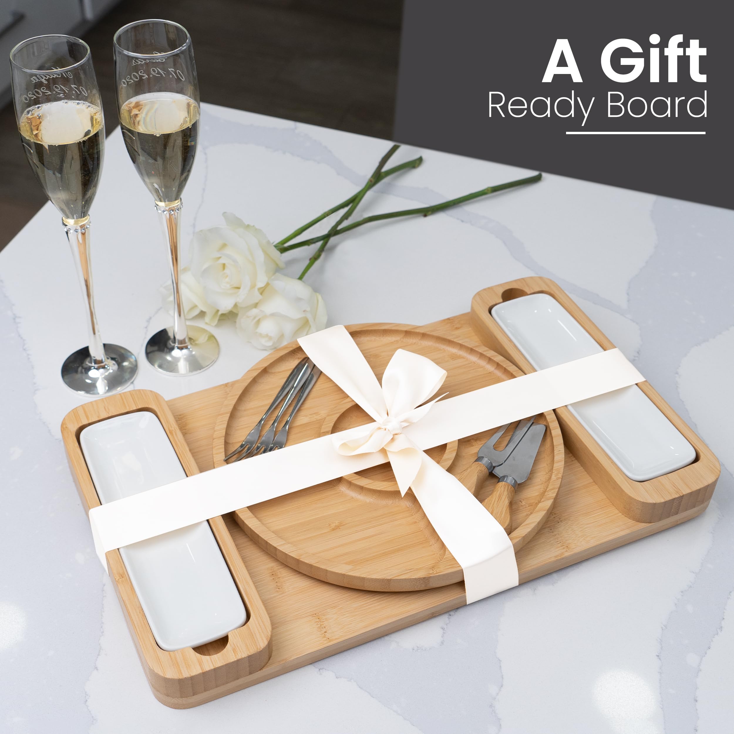 Bambüsi charcuterie board set with knives and bowls for versatile spreads
