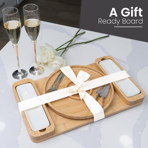 Bambüsi charcuterie board set with knives and bowls for versatile spreads