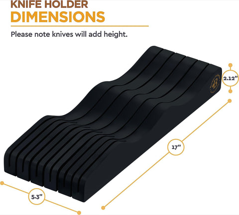 Bambüsi knife slots show 5 large and 6 small knives safely.