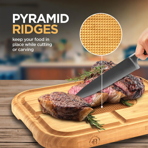Bambüsi board with spikes and grip stabilizing meat for precise carving.