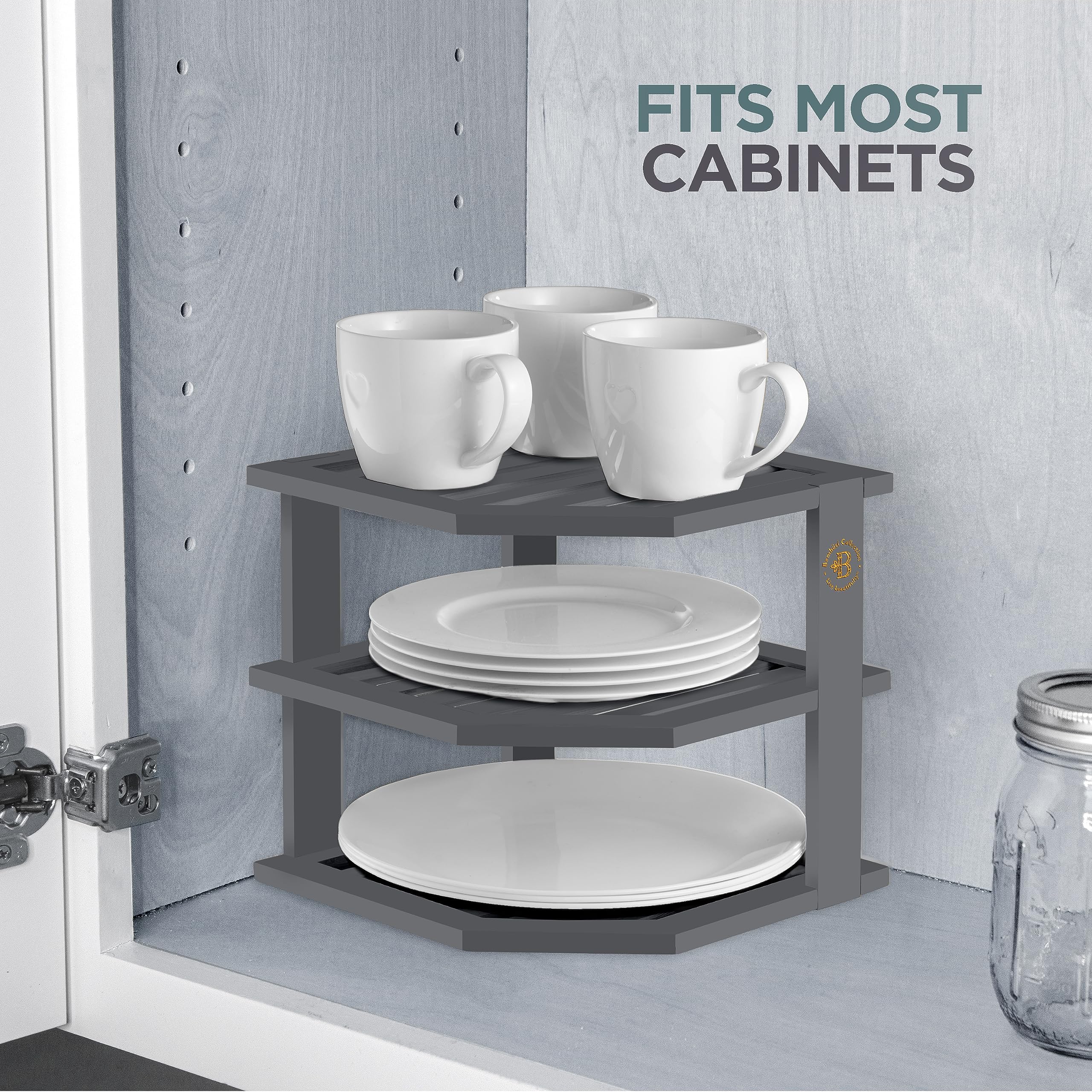 Bambüsi pantry display with bowls and spices neatly arranged on the grey rack.