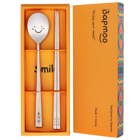 BAPMOO spoon and chopsticks set in silver for daily meals.