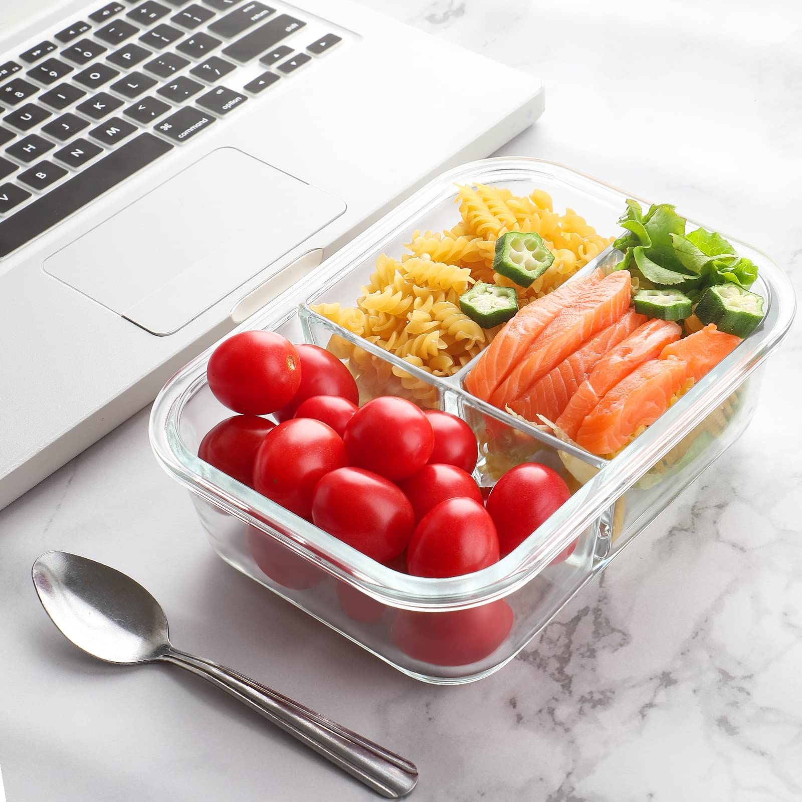 Bayco borosilicate glass is durable and easy to clean for everyday use.