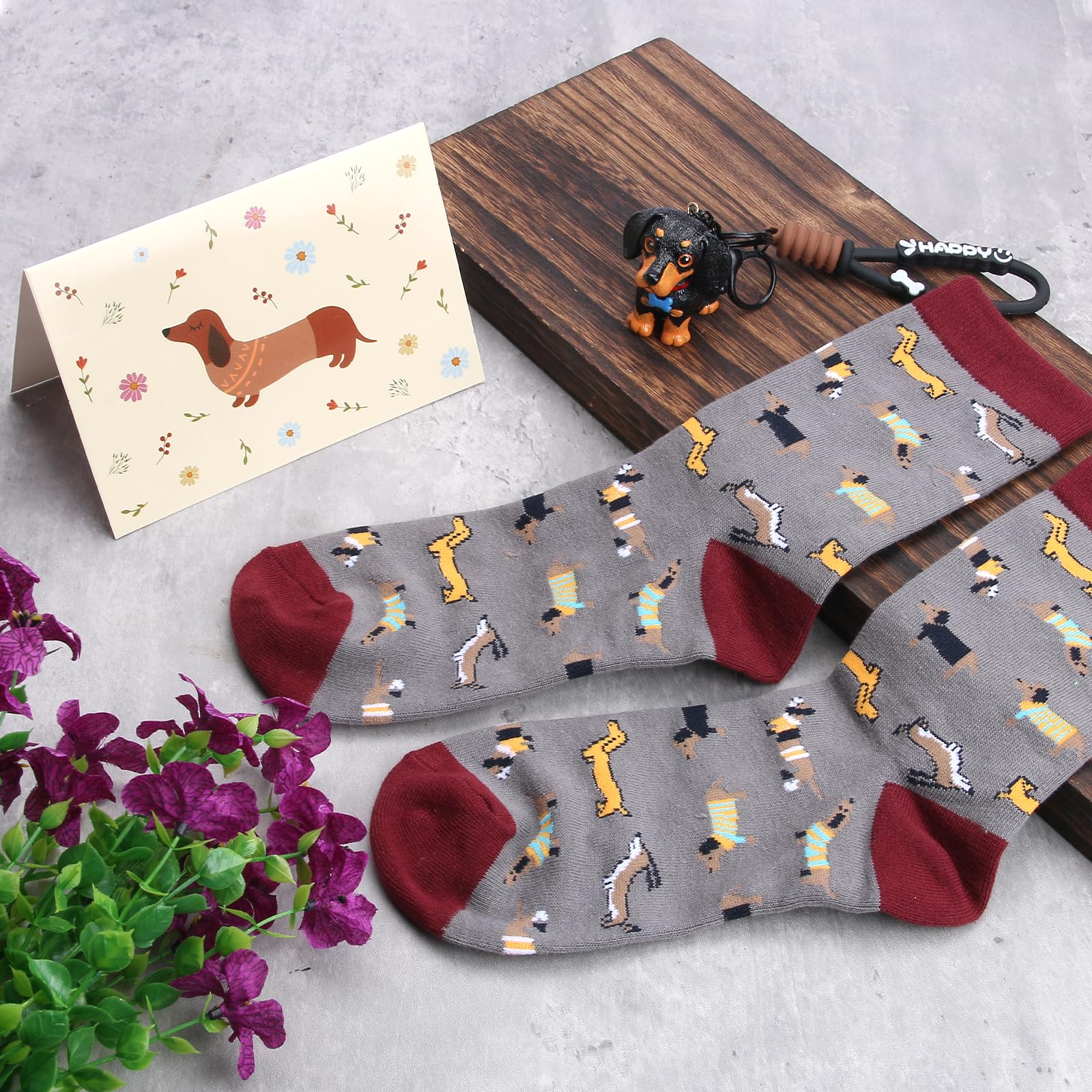 Bayelove dachshund socks, cozy footwear for chilly mornings